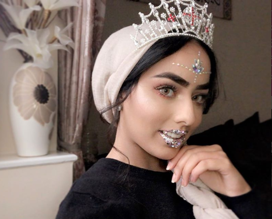 Sara Iftekhar, first Miss England finalist to wear hijab Sara Iftekhar, first Miss England finalist to wear hijab